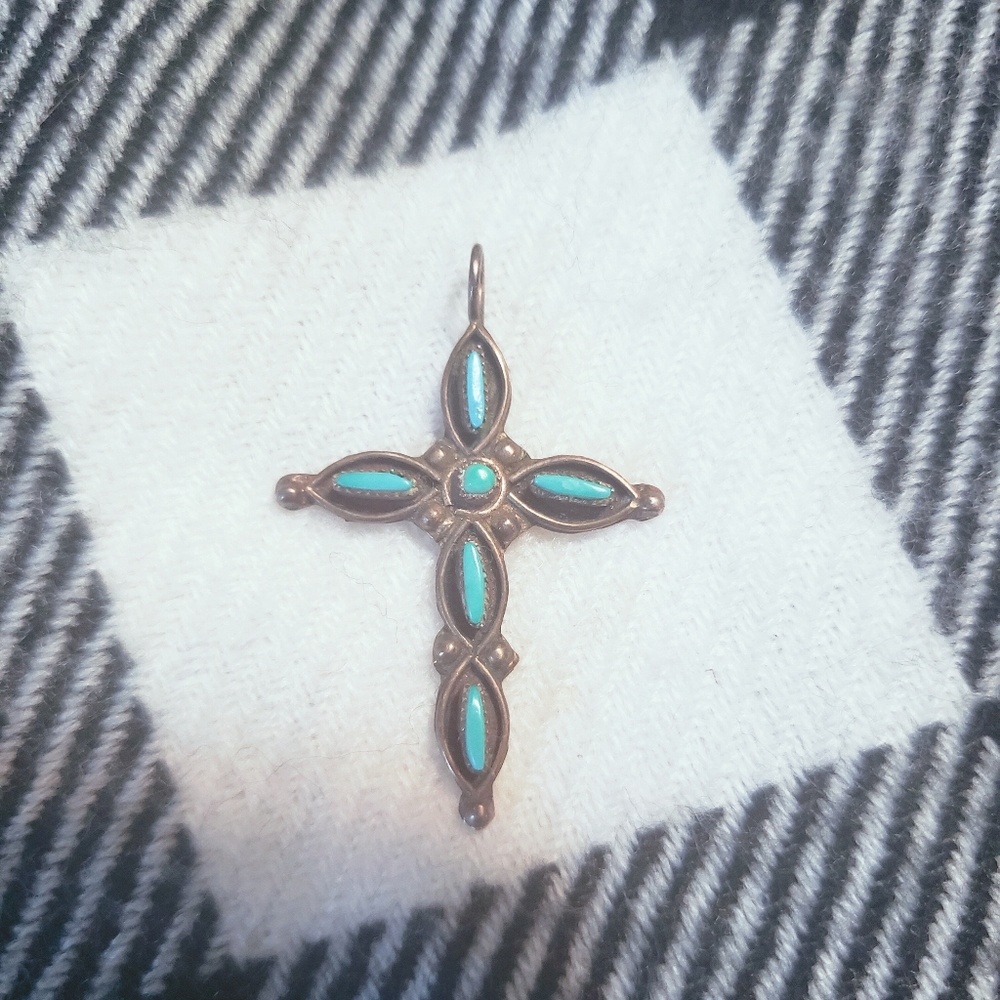 Vintage Zuni cross pendant